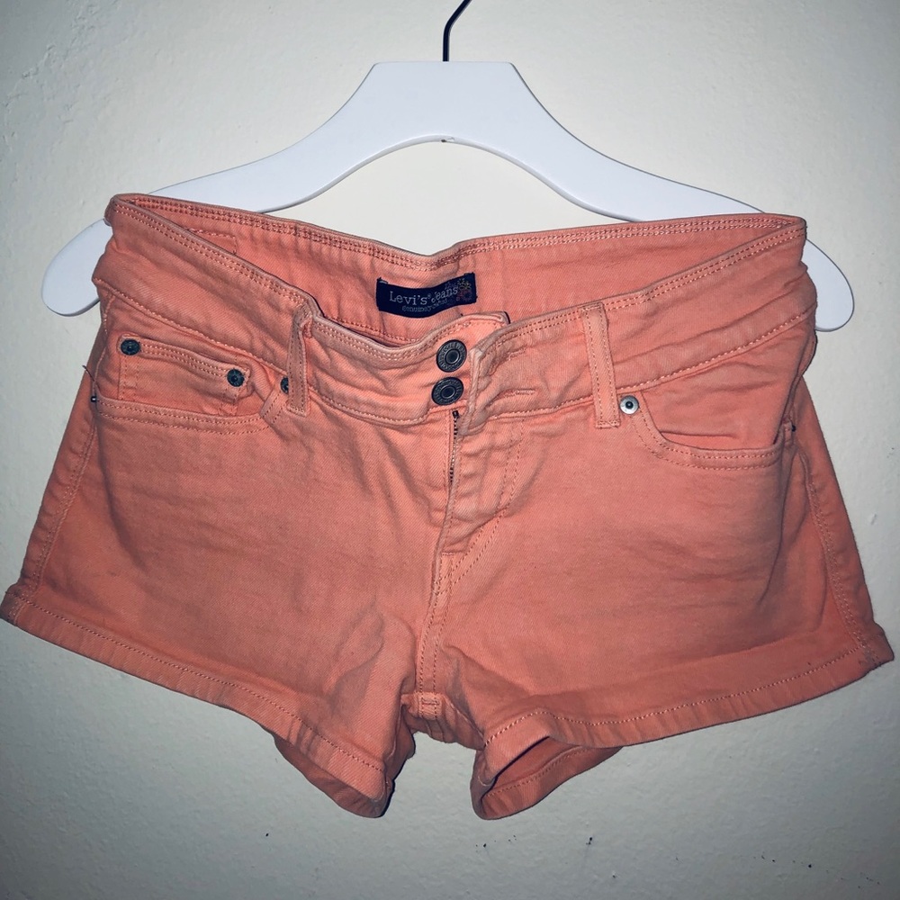 Levi’s denim orange shorts